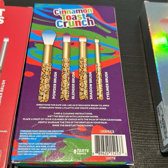 Cosmetic Brushes Favorite Cereal - Picture 10 of 11